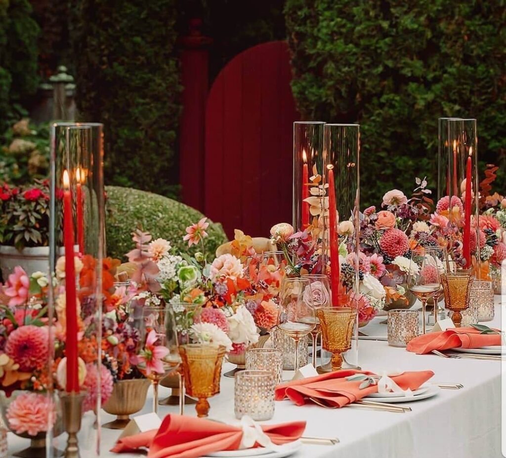 Thanksgiving Tablescapes for a Stunning Holiday Table 6