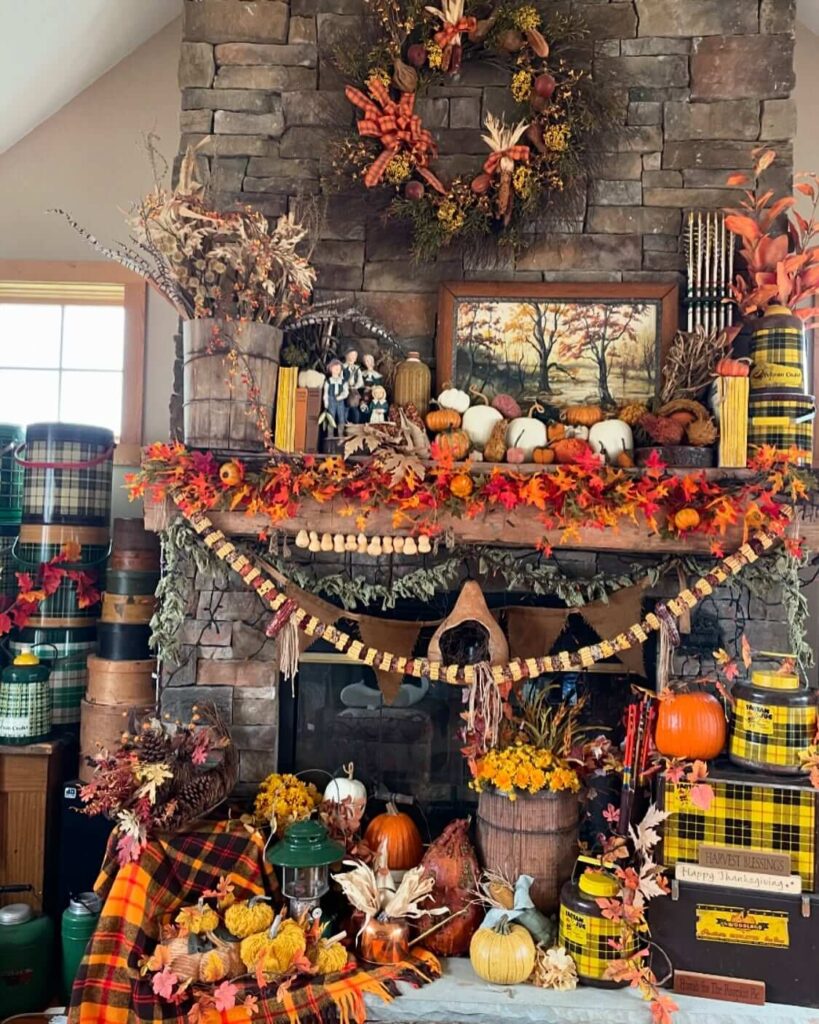 Thanksgiving Mantel Decor Ideas to Try Now 1