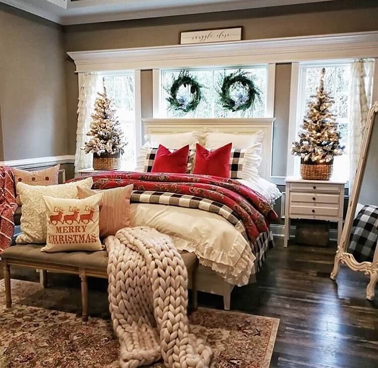Christmas Bedroom Decor Ideas for Cozy Vibes 1