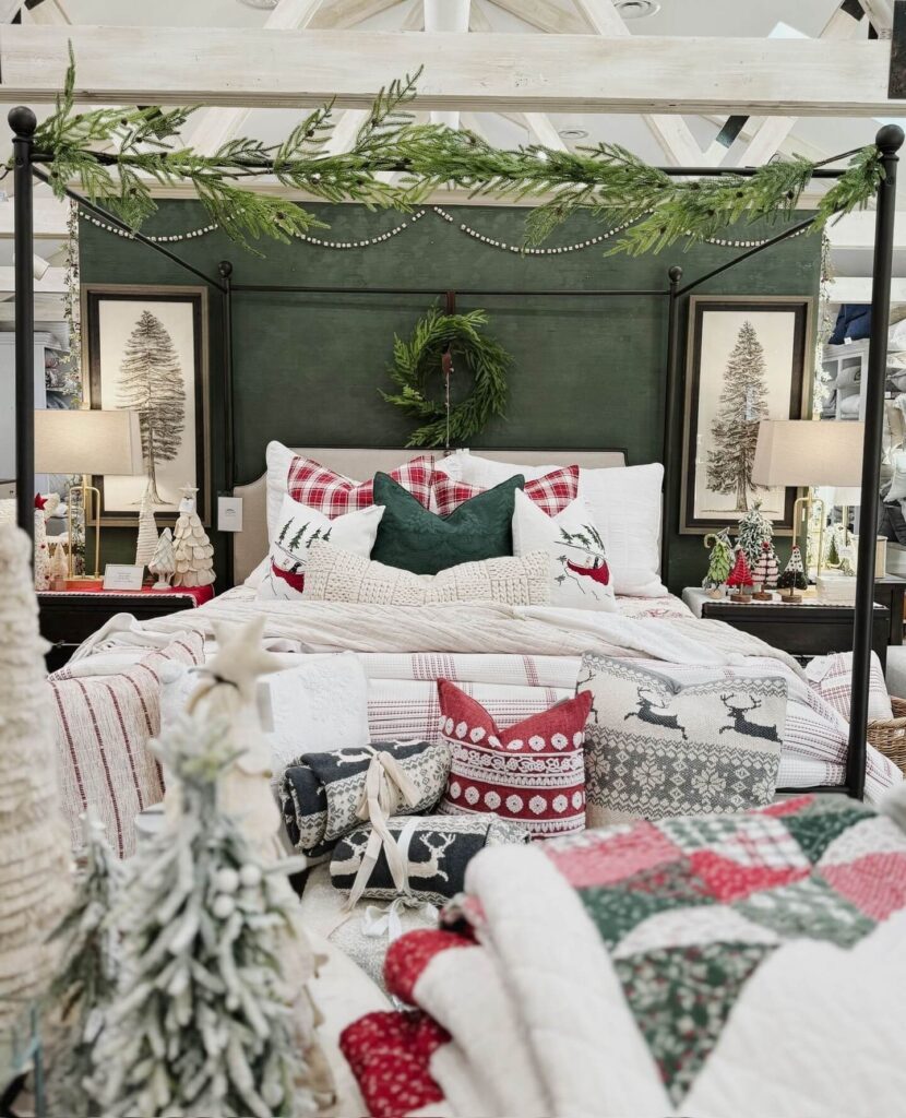 Christmas Bedding Ideas for a Festive Bedroom 1