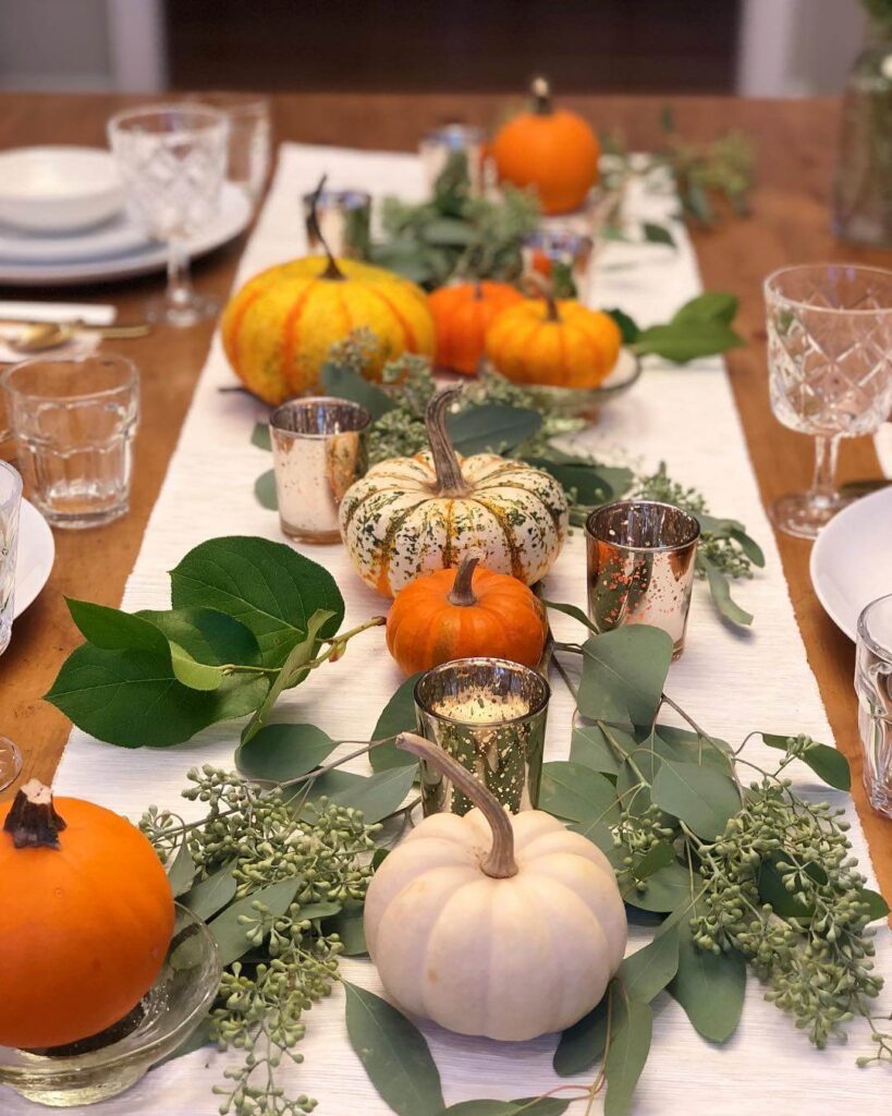 Thanksgiving Table Setting Ideas to Impress Guests 1