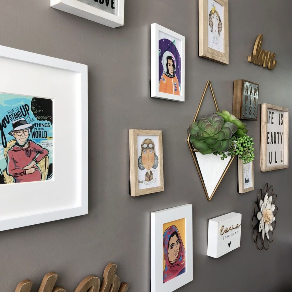 Creative Gallery Wall Layouts You’ll Love 10