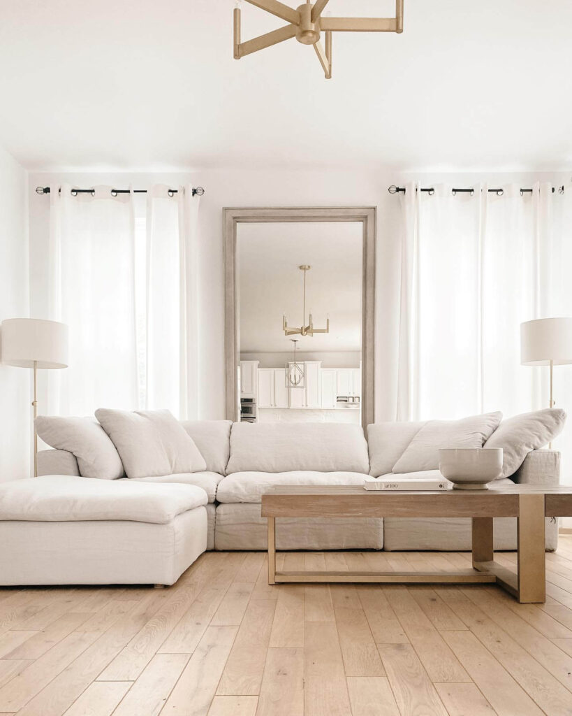 Small Living Room Layouts That Maximize Space 11