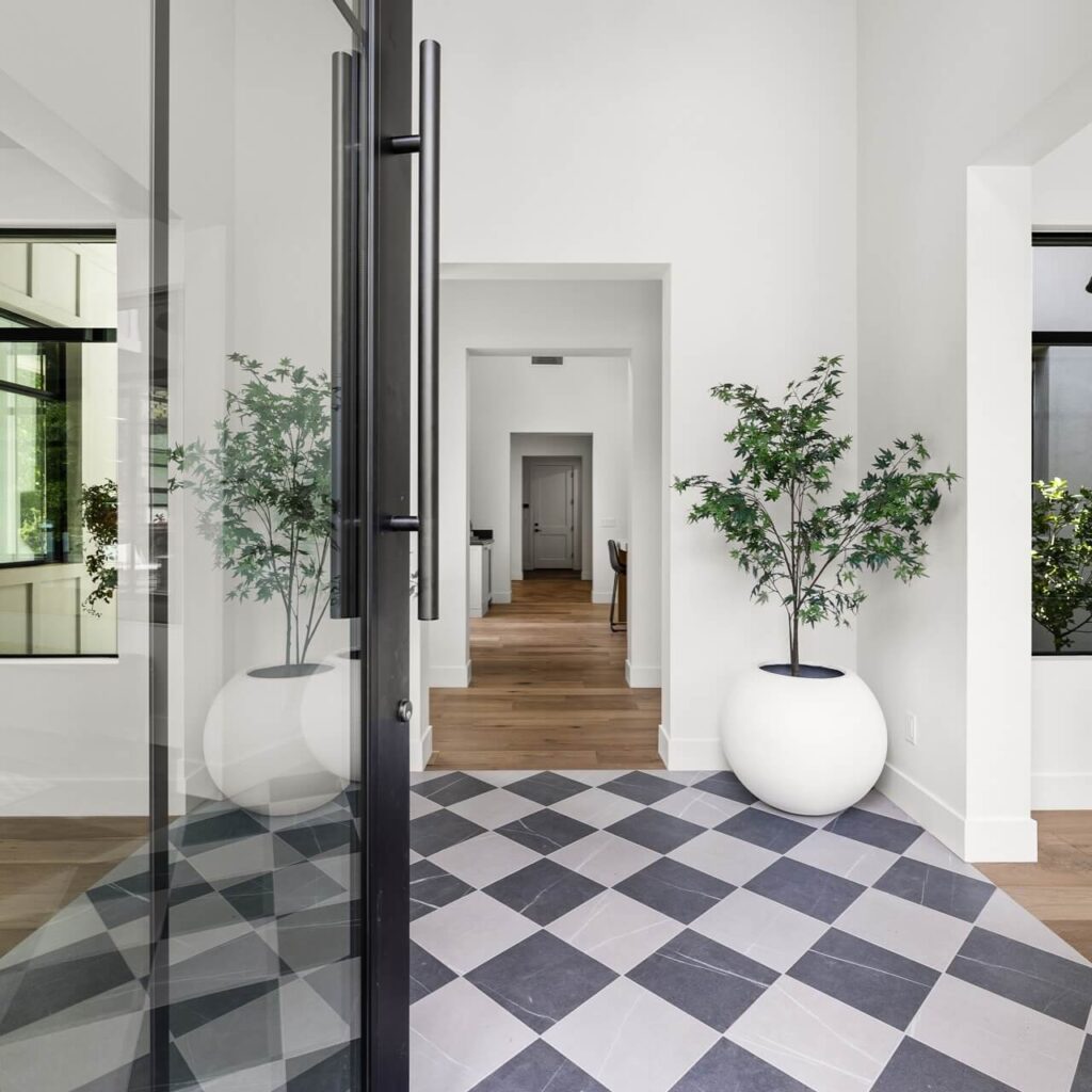 Entryway Ideas to Welcome in Style 11