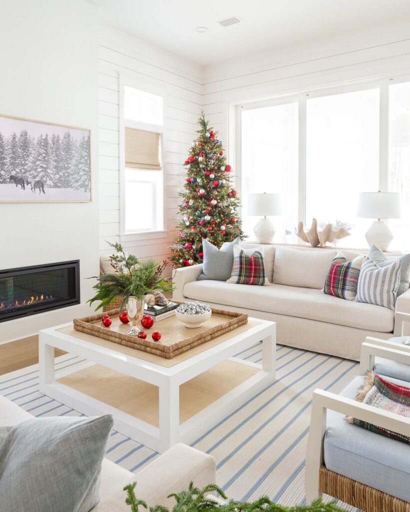 Christmas Decor Ideas for Every Style & Space 12