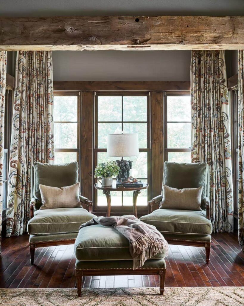 Curtain Color Ideas to Refresh Any Room 12