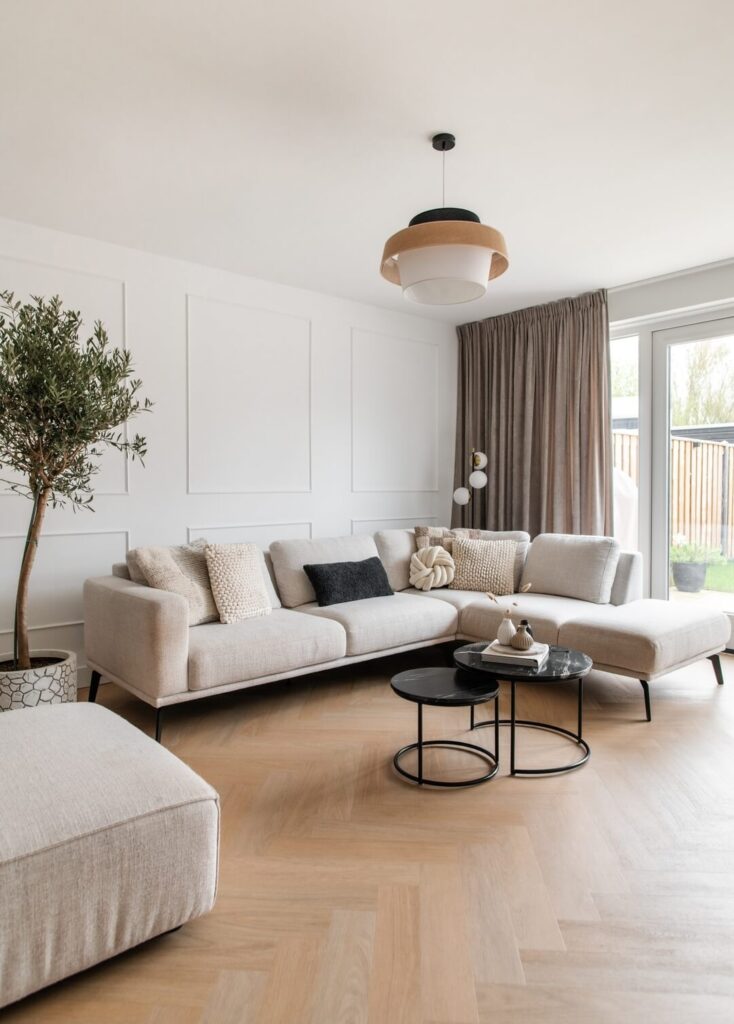 Japandi Living Room Ideas for Calm & Style 12