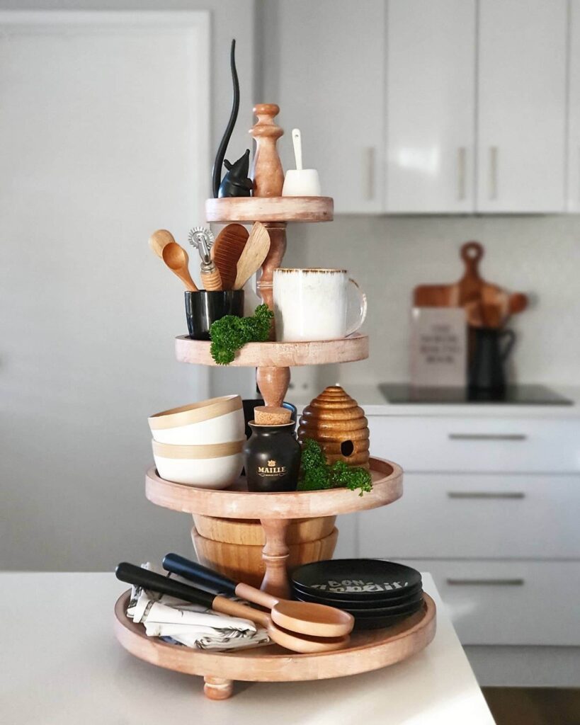 Tiered Tray Thanksgiving Ideas to Try Now 12