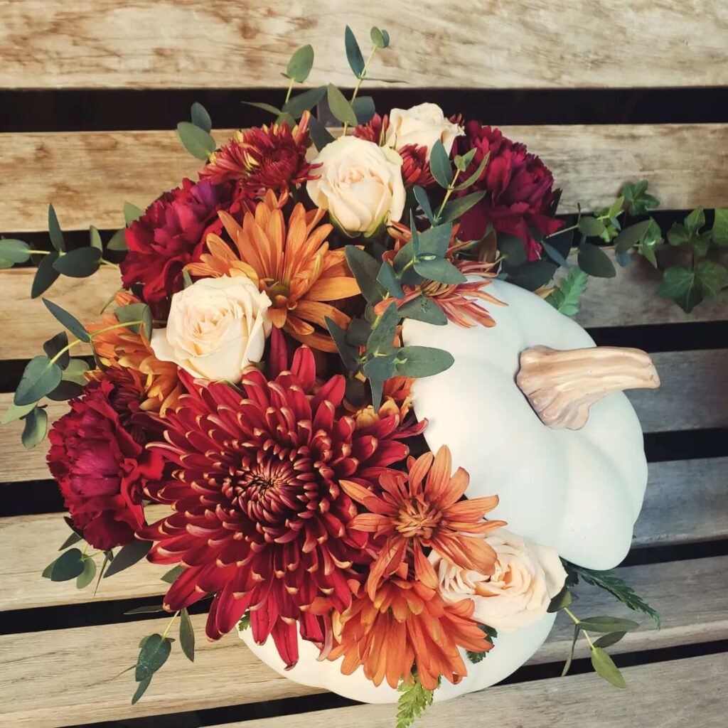 Festive Thanksgiving Centerpieces on a Budget 13
