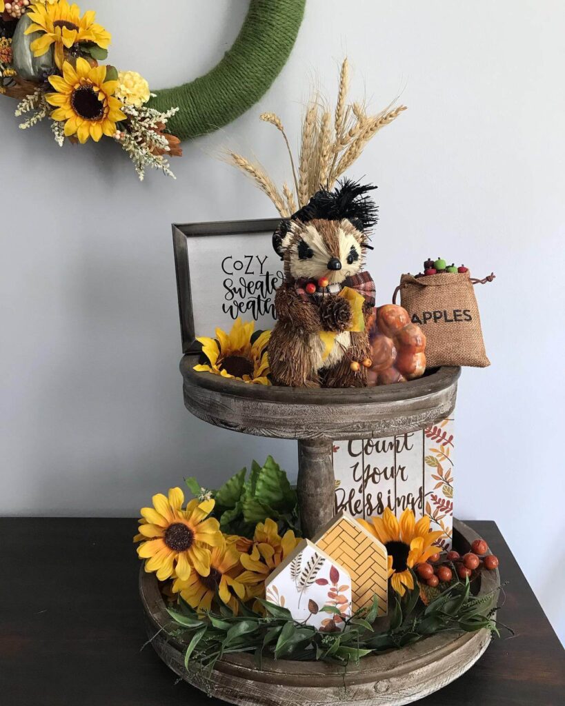 Tiered Tray Thanksgiving Ideas to Try Now 13