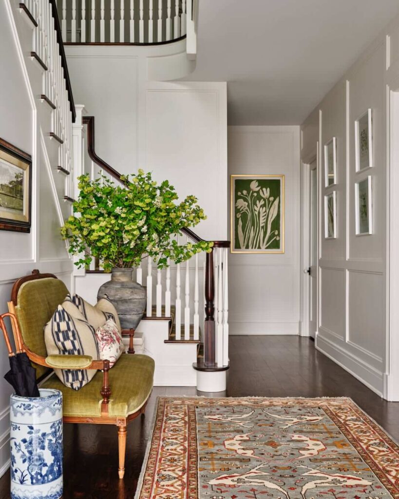 Entryway Ideas to Welcome in Style 13
