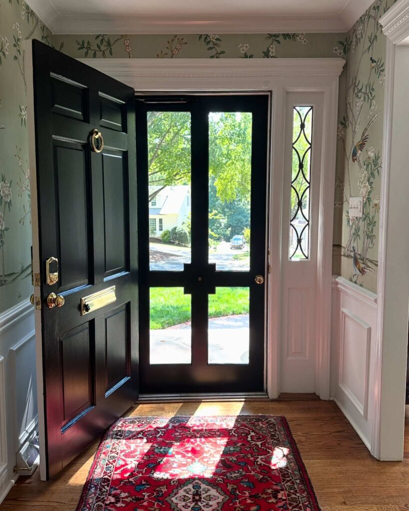 Entryway Ideas to Welcome in Style 14