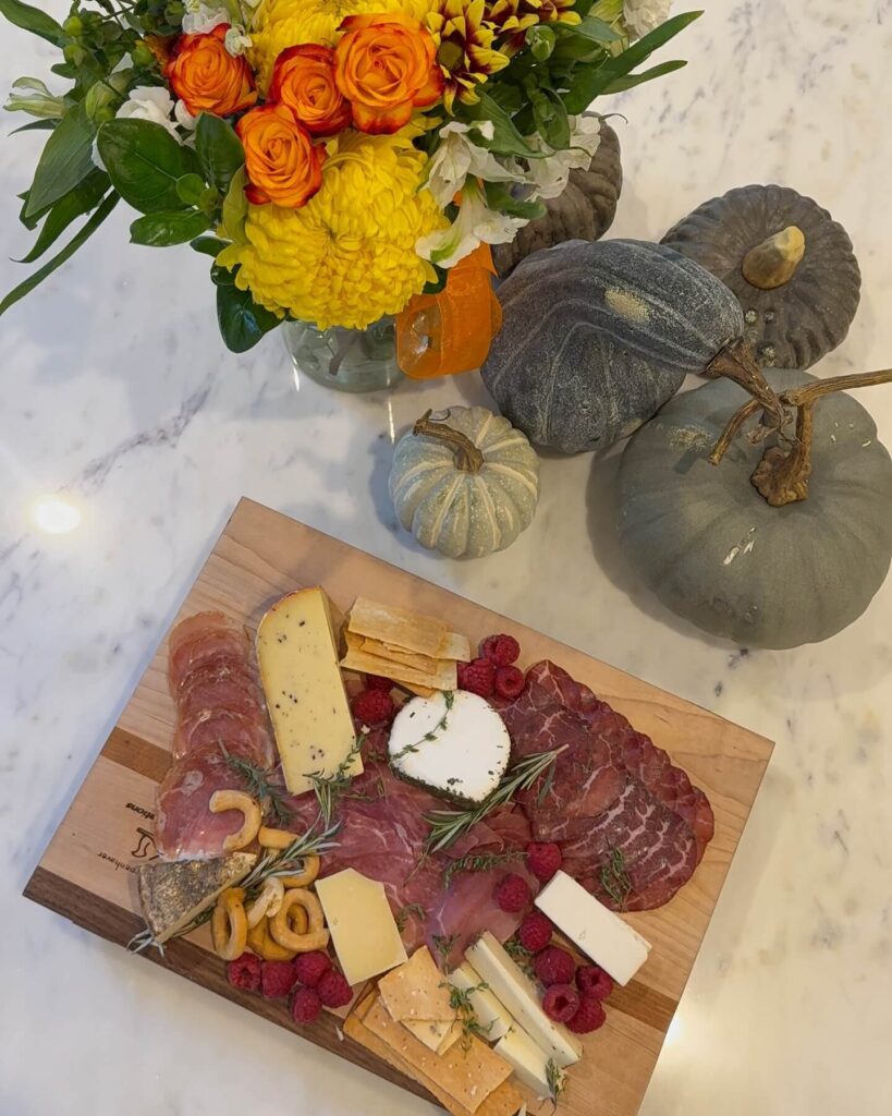 Thanksgiving Aesthetic Ideas for Every Style 14