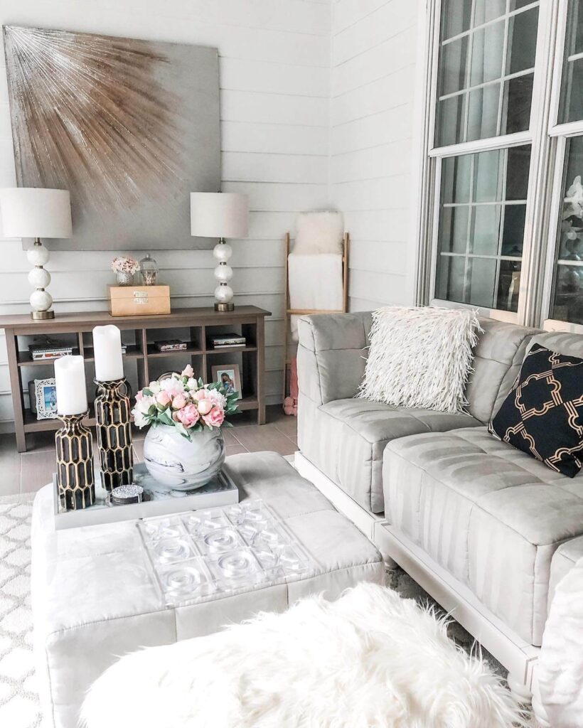 Pink Christmas Decor Ideas You’ll Love 14