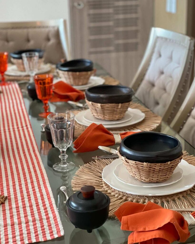 Thanksgiving Table Setting Ideas to Impress Guests 14