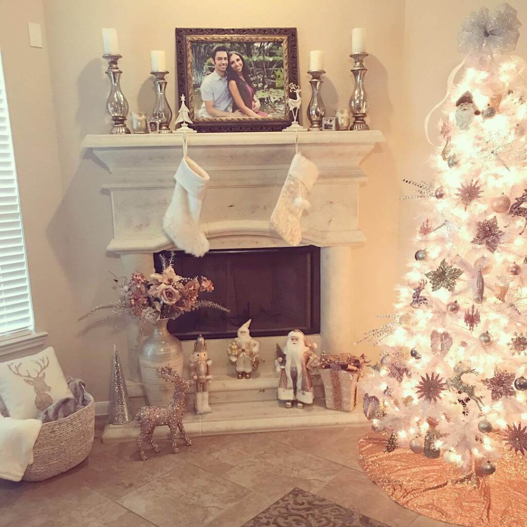 Glam Christmas Decor Ideas for a Luxe Look 14