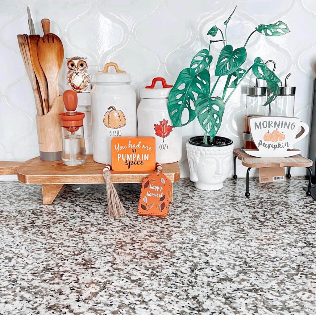 Thanksgiving Kitchen Decor Ideas to Try Now 15