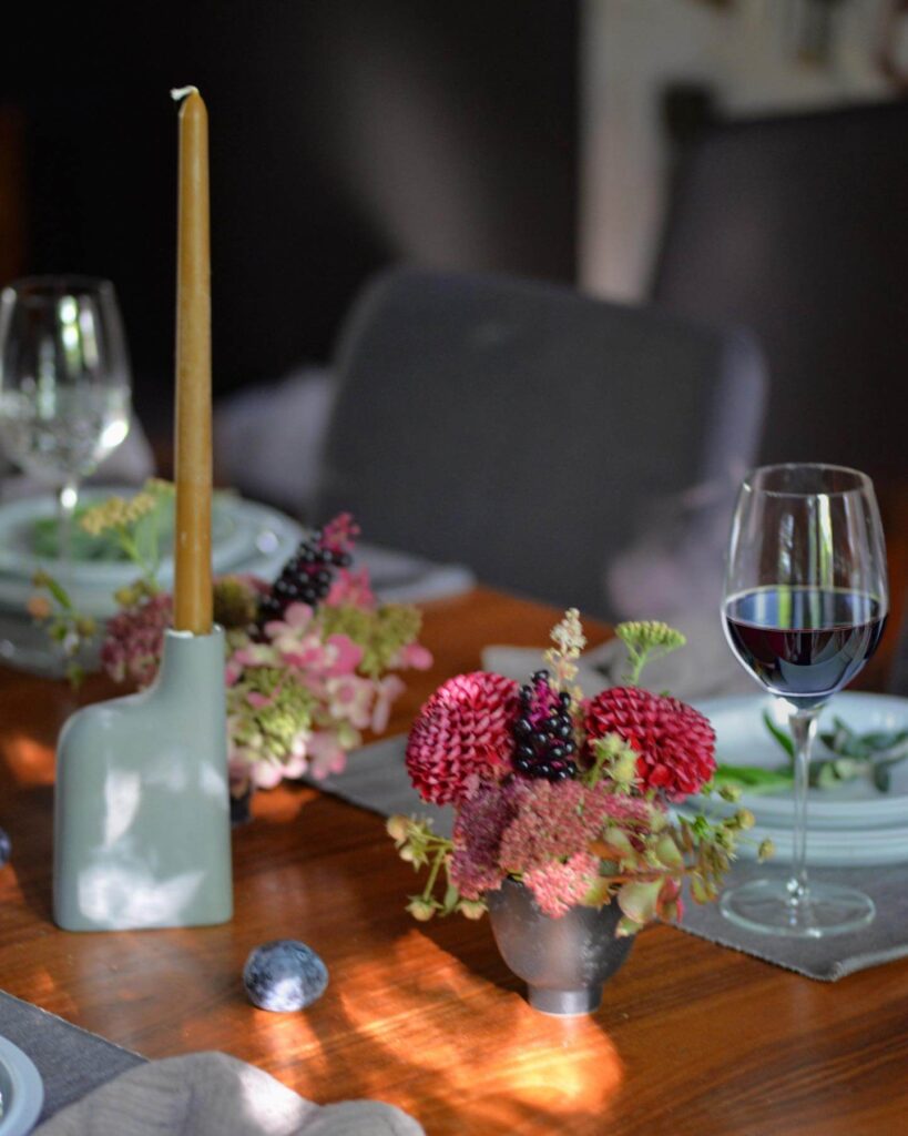 Thanksgiving Table Setting Ideas to Impress Guests 15