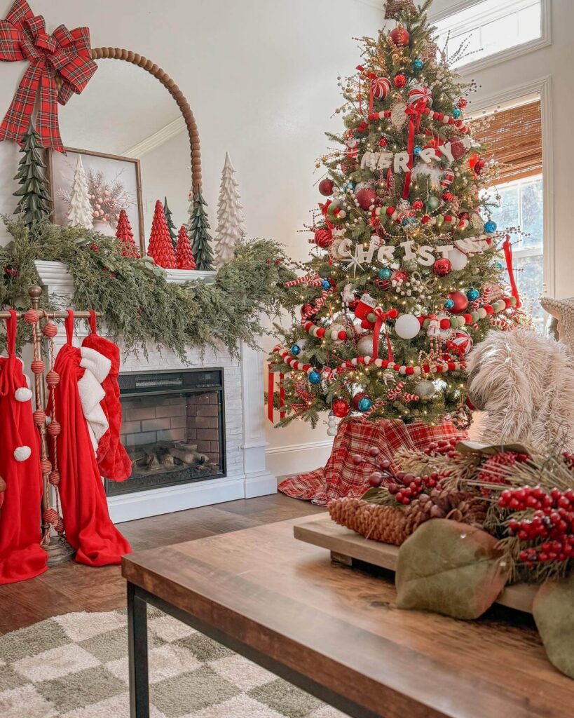 Farmhouse Christmas Decor Ideas You’ll Love 16