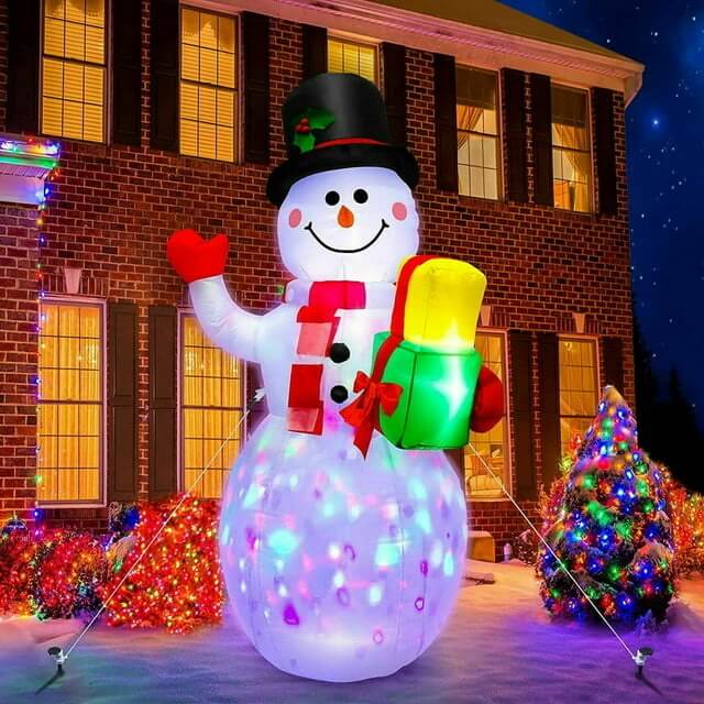 Christmas Yard Decor Ideas That Shine Bright 17