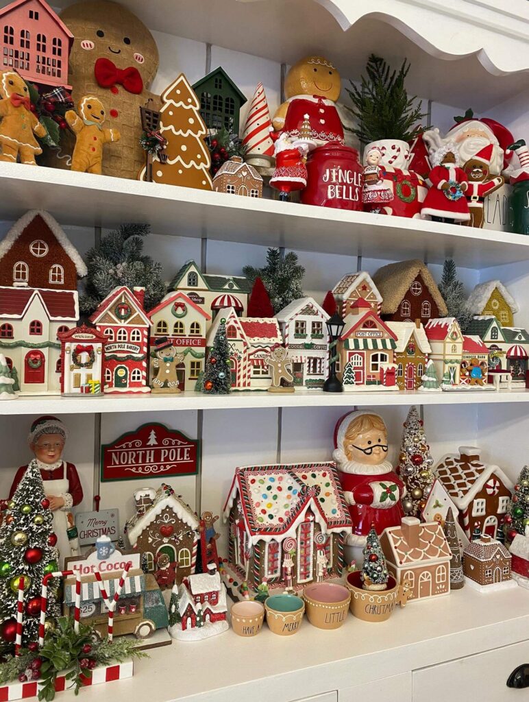 Farmhouse Christmas Decor Ideas You’ll Love 17