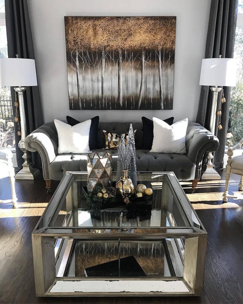 Glam Christmas Decor Ideas for a Luxe Look 18