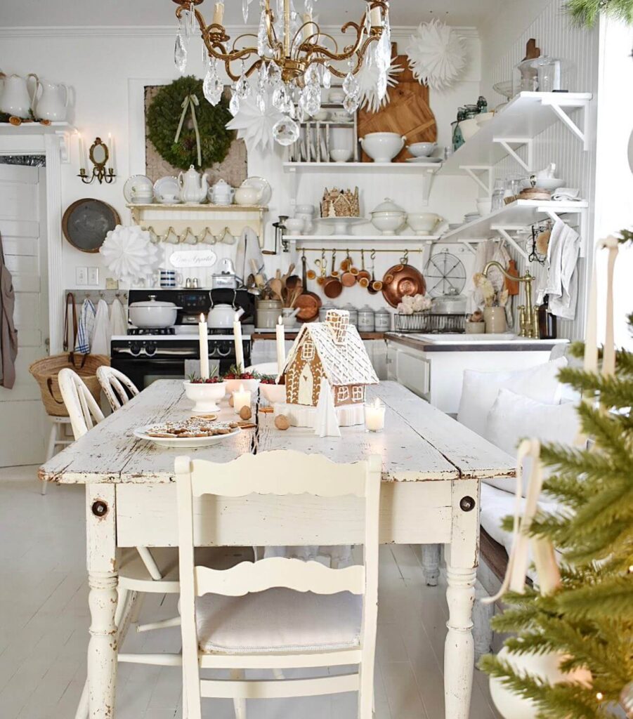 Christmas Kitchen Decor Ideas to Try Now 18