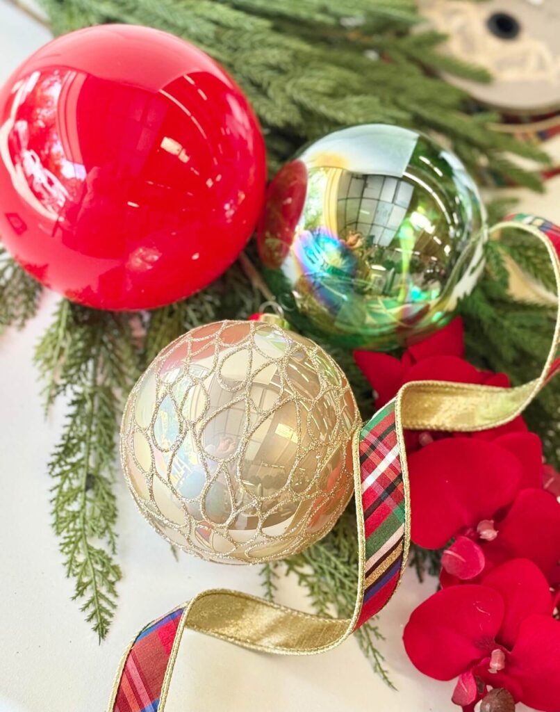 Christmas Tree Decor Ideas for Every Style 19