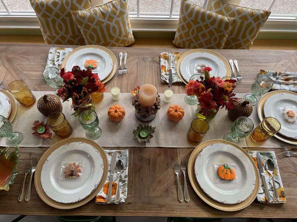 Thanksgiving Table Setting Ideas to Impress Guests 19