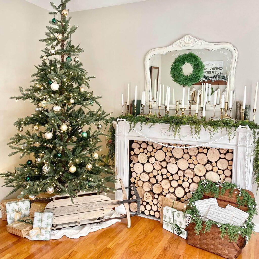 Christmas Tree Decor Ideas for Every Style 2