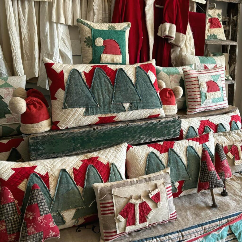Farmhouse Christmas Decor Ideas You’ll Love 20