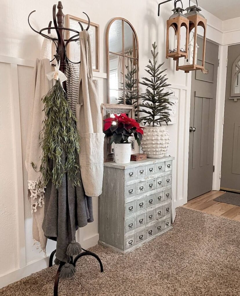 Entryway Ideas to Welcome in Style 20