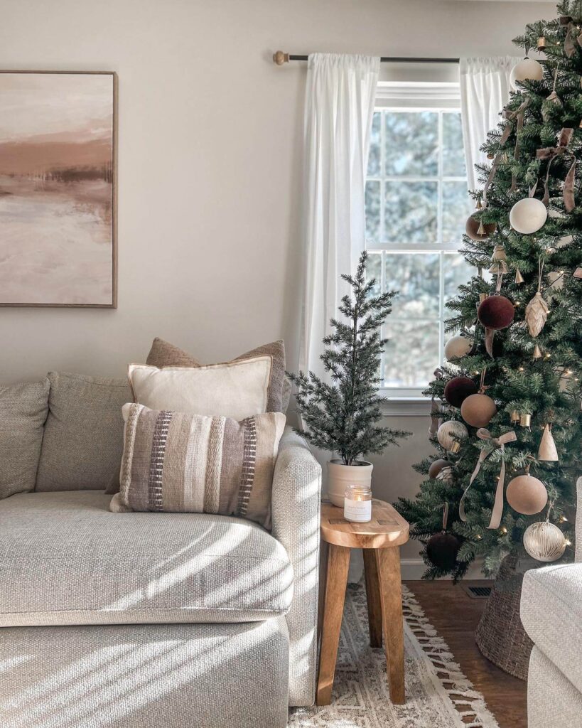 Neutral Living Room Ideas for Timeless Style 20