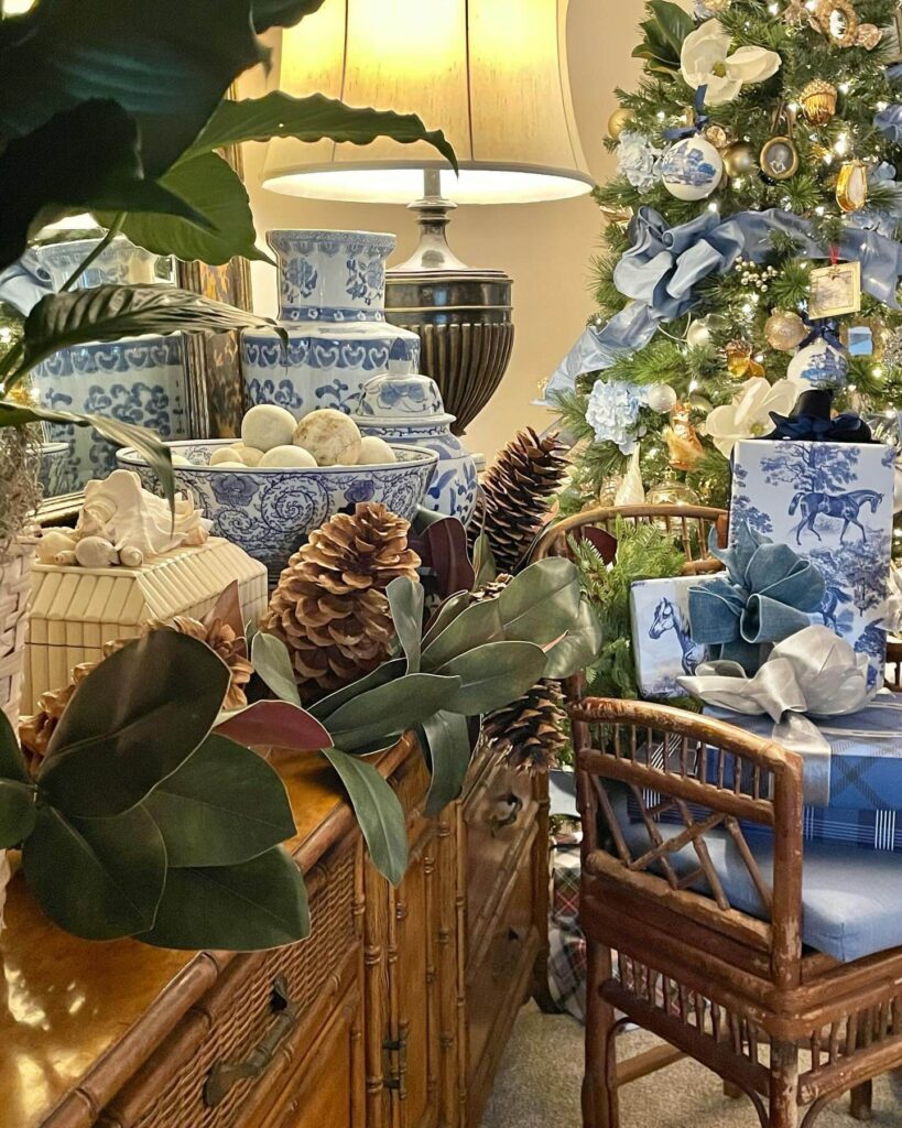 Blue and White Christmas Decor Ideas to Try 20
