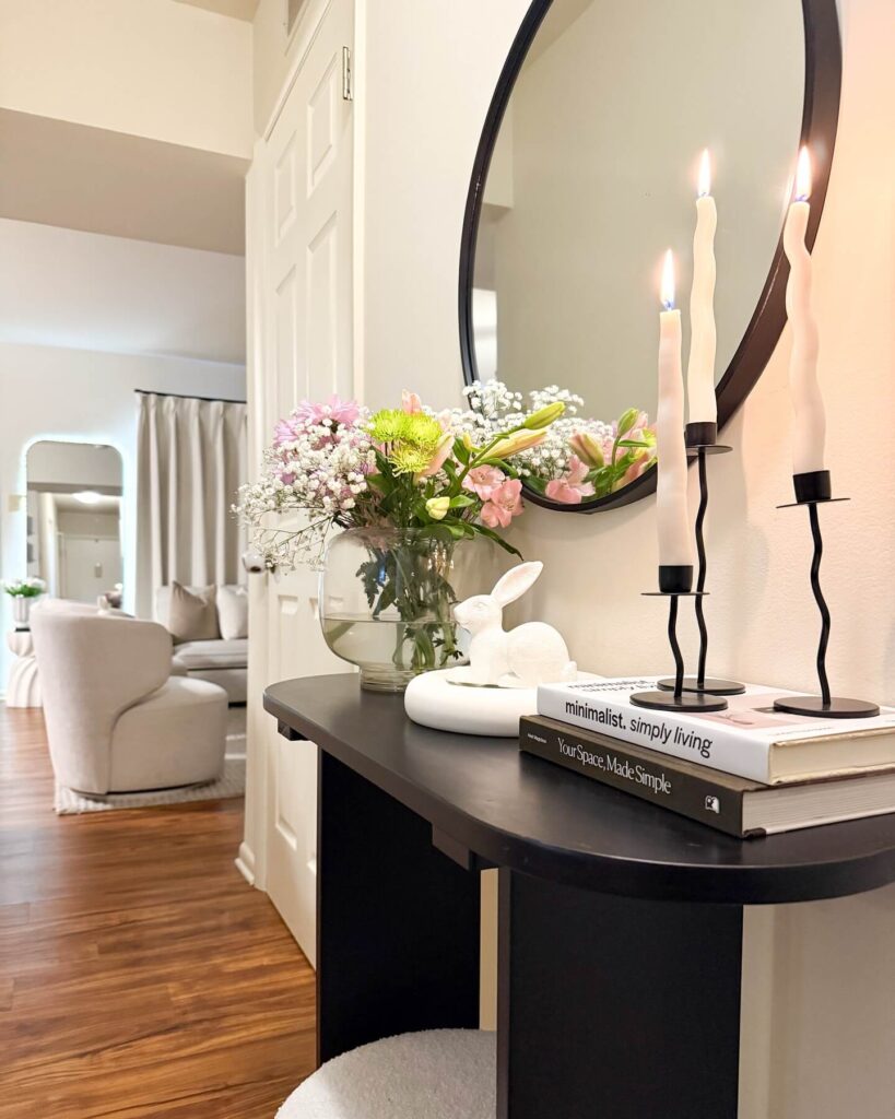 Entryway Ideas to Welcome in Style 21