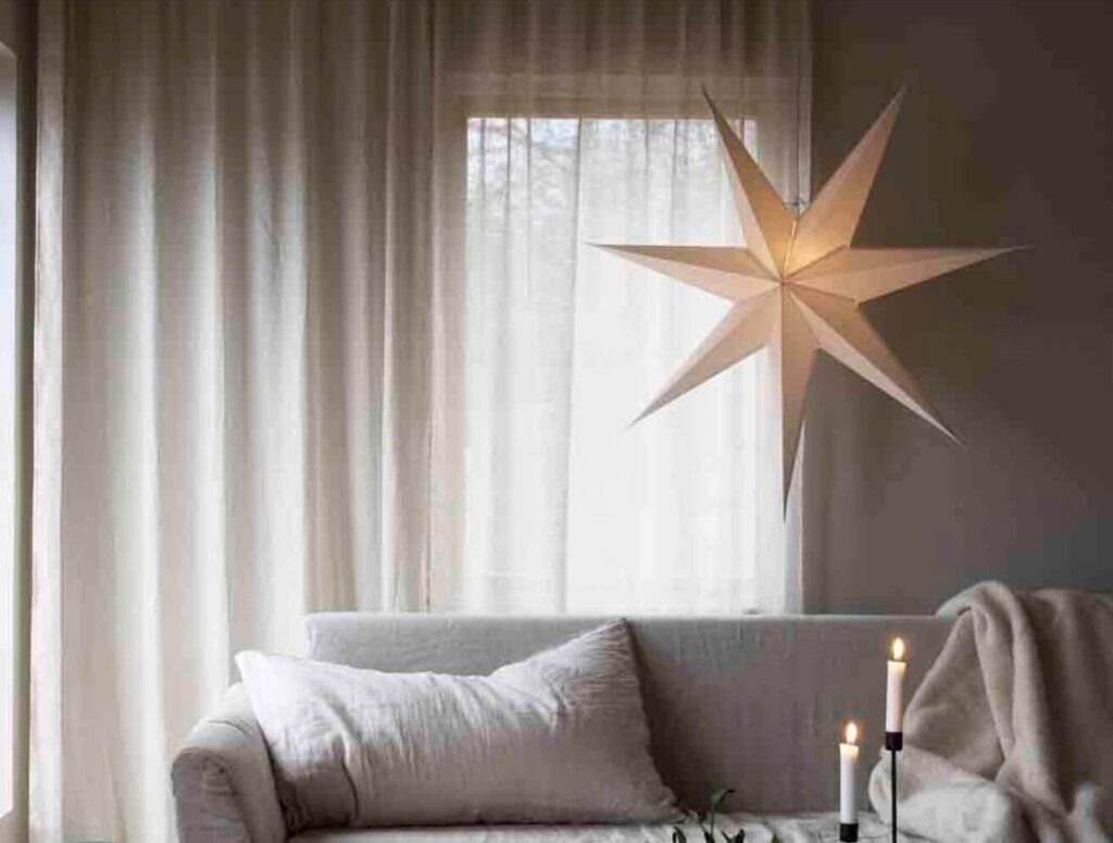 Christmas Lighting Ideas to Brighten the Season 21