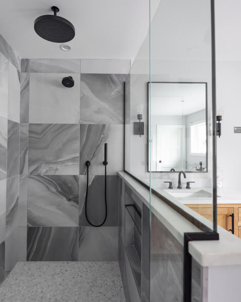 Stunning Bathroom Tile Ideas to Inspire You 21