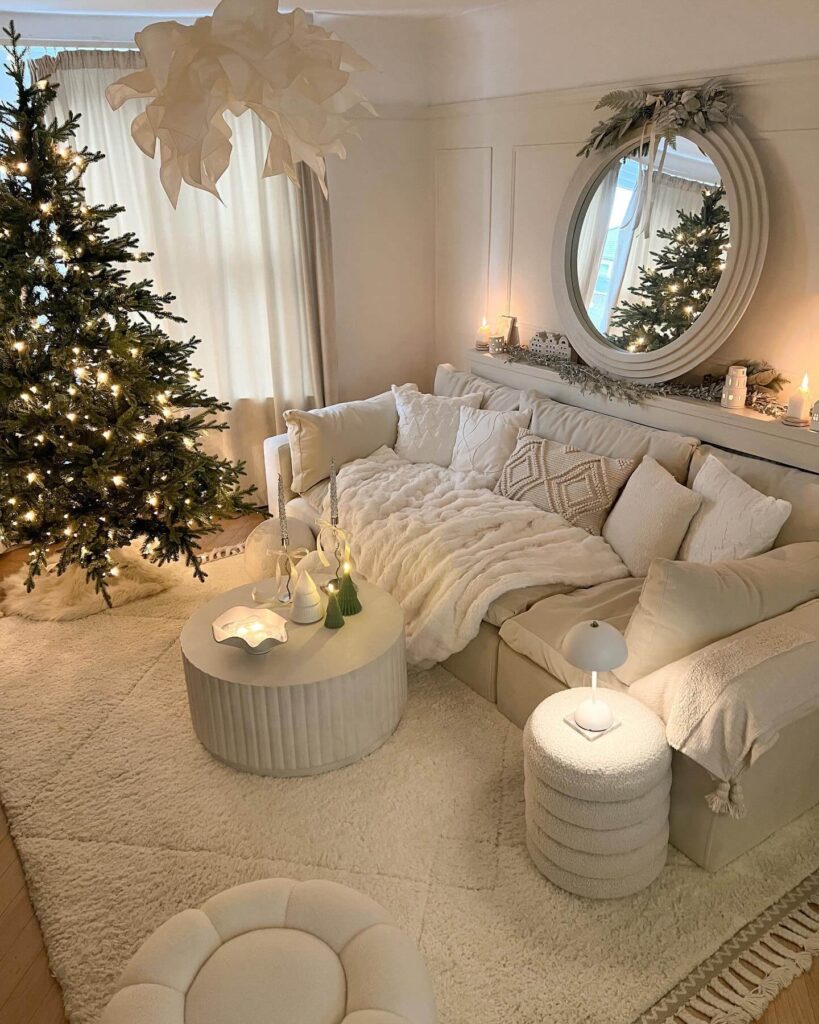 Christmas Living Room Ideas for a Festive Home 24