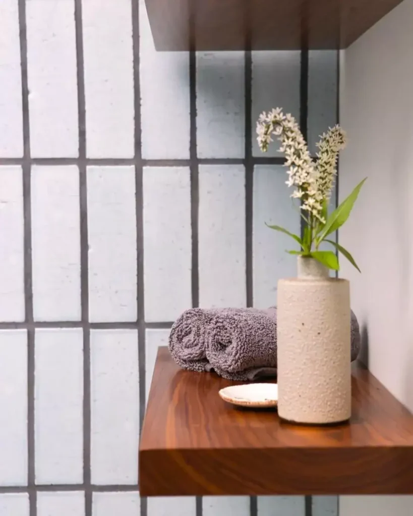 Stunning Bathroom Tile Ideas to Inspire You 24