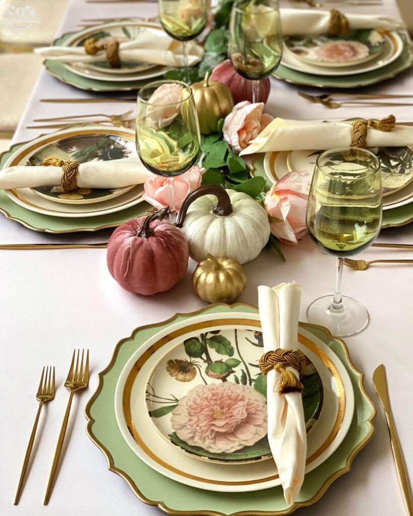 Thanksgiving Table Setting Ideas to Impress Guests 25