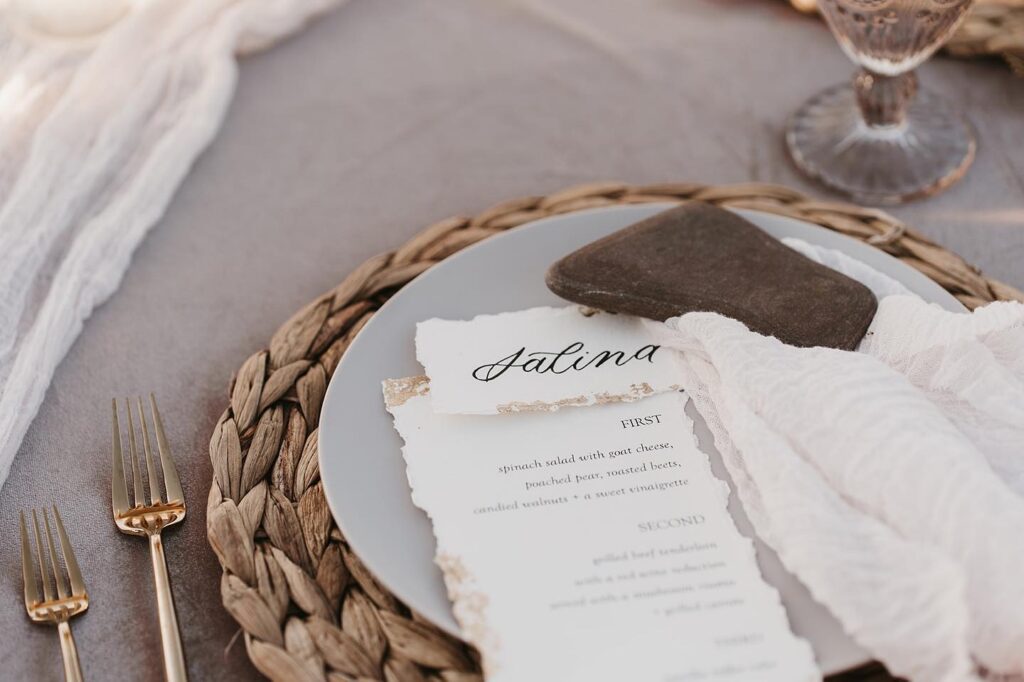 Wedding Place Card Ideas to Wow Your Guests 26