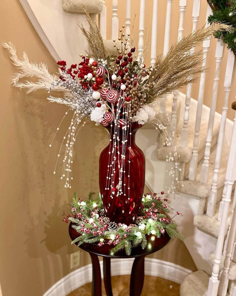 Glam Christmas Decor Ideas for a Luxe Look 29