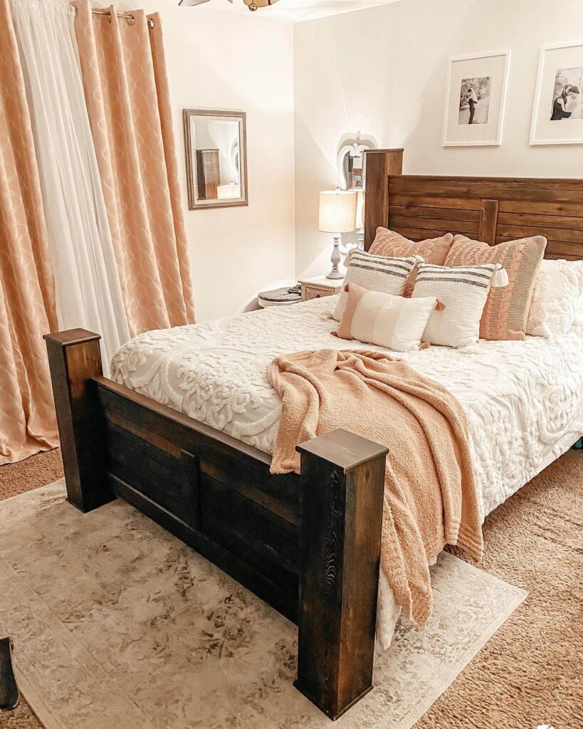 Curtain Color Ideas to Refresh Any Room 29