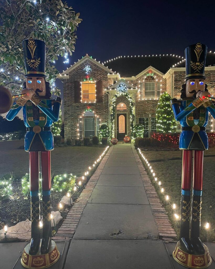 Christmas Yard Decor Ideas That Shine Bright 29