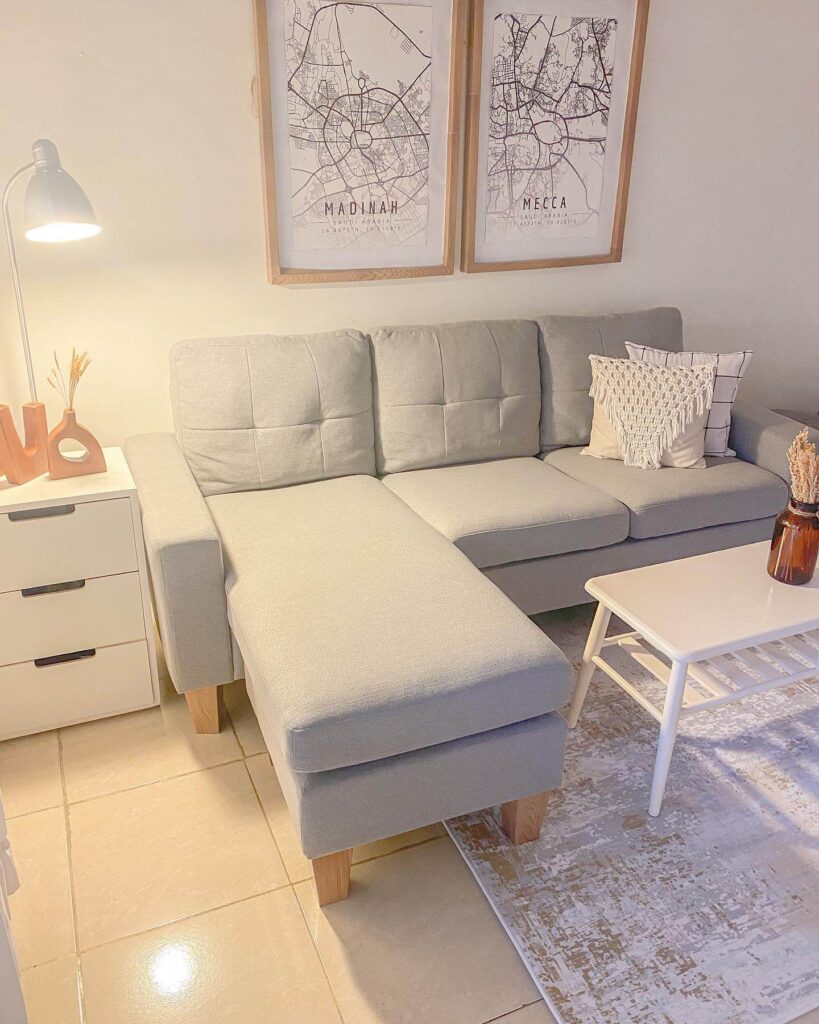 Small Living Room Layouts That Maximize Space 29