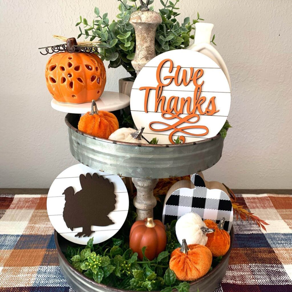 Tiered Tray Thanksgiving Ideas to Try Now 29