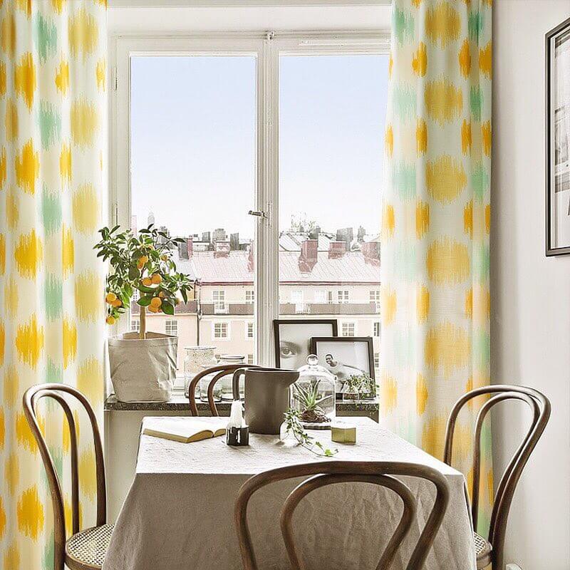 Curtain Color Ideas to Refresh Any Room 31