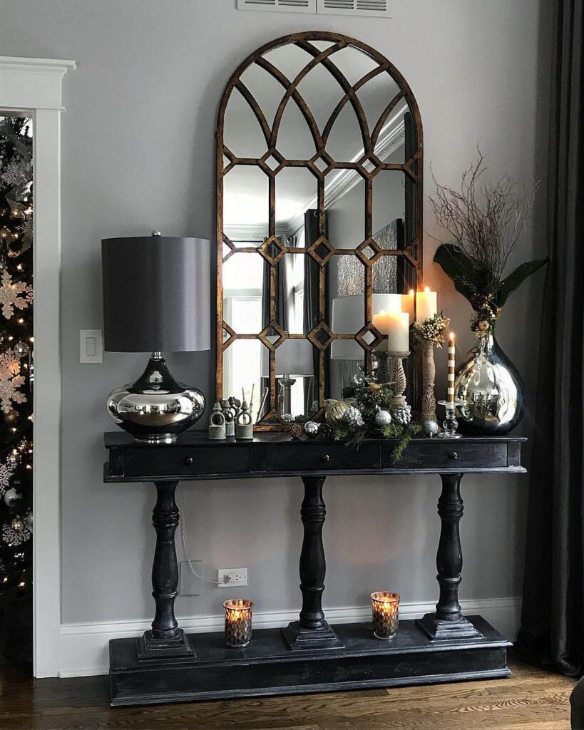 Glam Christmas Decor Ideas for a Luxe Look 33