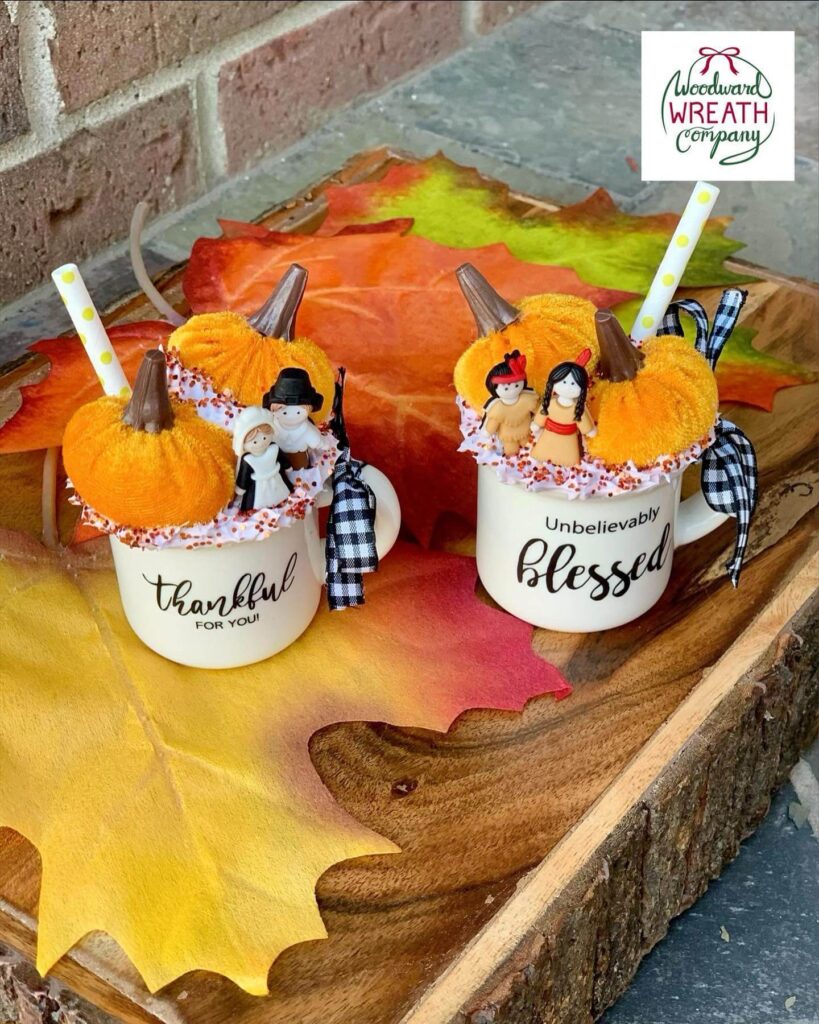 Tiered Tray Thanksgiving Ideas to Try Now 33