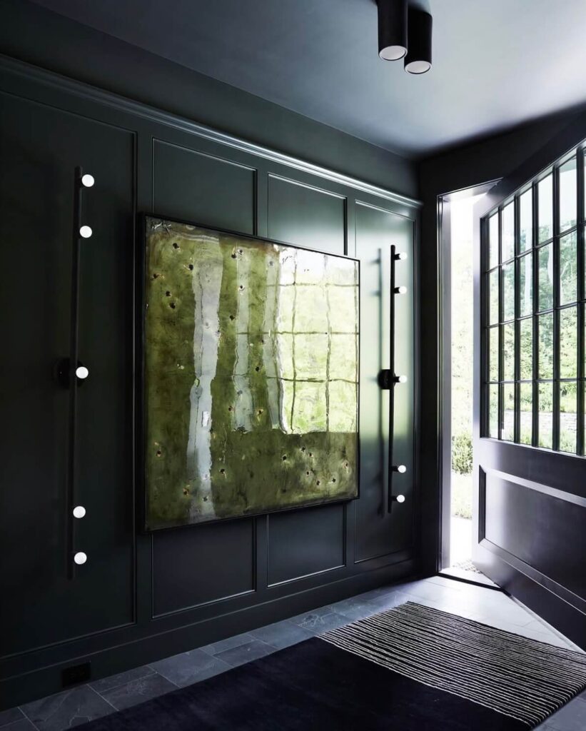 Entryway Ideas to Welcome in Style 4